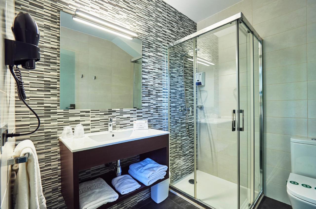 Hotel Julimar Льорет-де-Мар Экстерьер фото