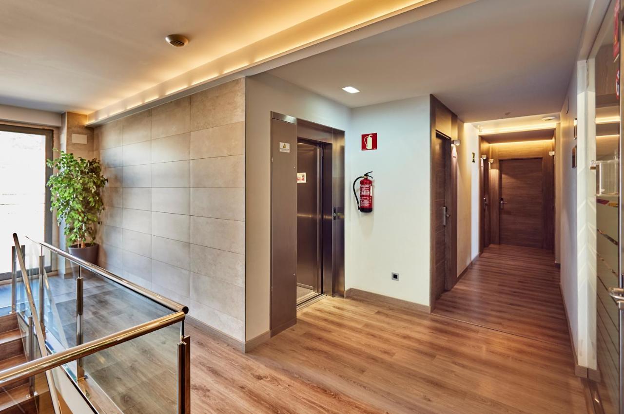 Hotel Julimar Льорет-де-Мар Экстерьер фото