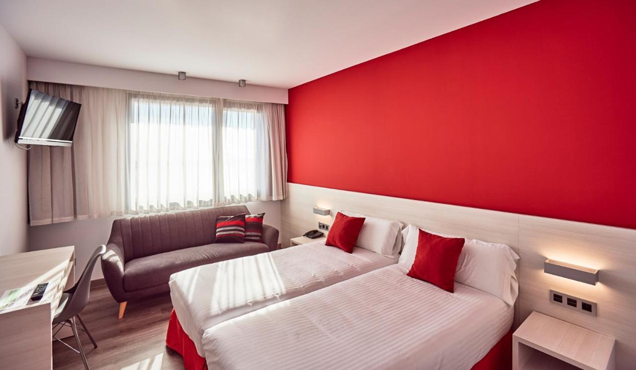 Hotel Julimar Льорет-де-Мар Экстерьер фото