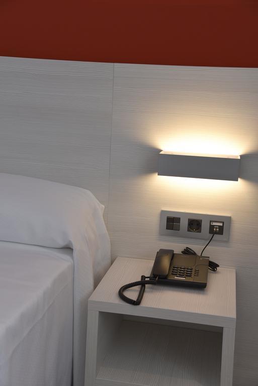 Hotel Julimar Льорет-де-Мар Экстерьер фото